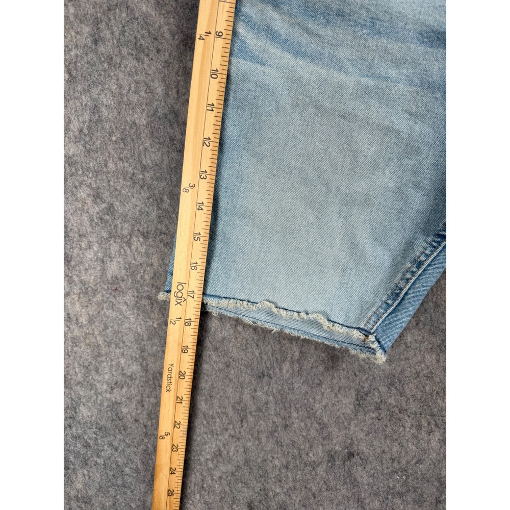 Signature Levi Strauss Boys Light Wash Denim Shorts Size 16 Regular Raw Hem - Picture 4 of 9